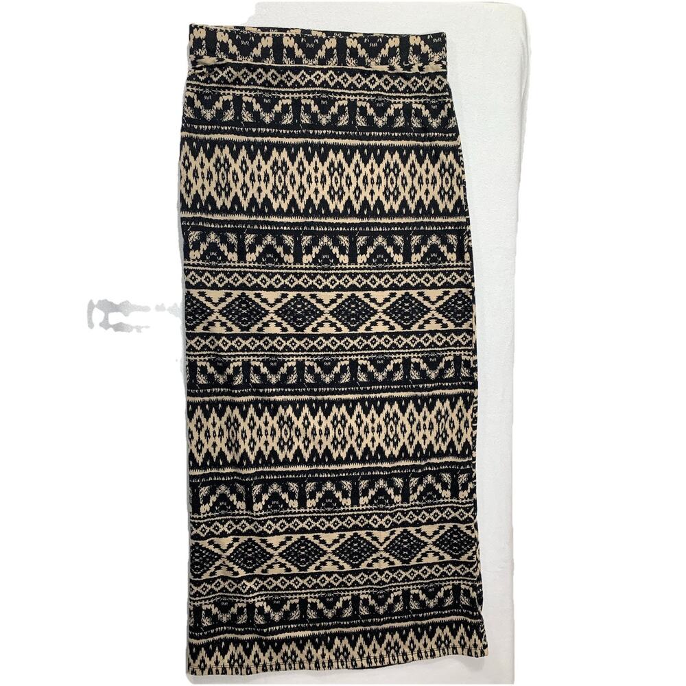B&B Boutique Maxi Skirt Womens Small Black Tan Geometric Tribal‎ Print Stretch